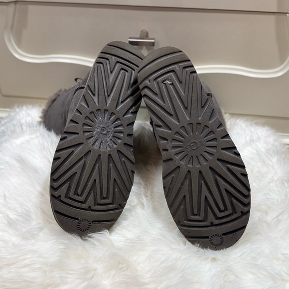 UGG Bailey Bow II ankle boots - Picture 5 of 9